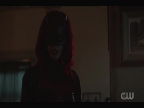 Batwoman S01E06 iNTERNAL 480p x264-mSD EZTV