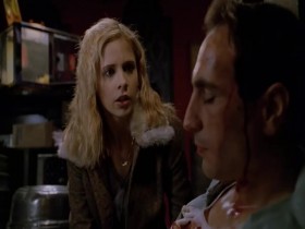 Buffy the Vampire Slayer S03E13 480p x264-mSD EZTV