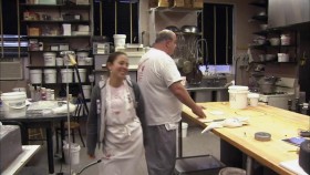 Cake Boss S02E14 Cars Collapse and Couture WEB x264-APRiCiTY EZTV