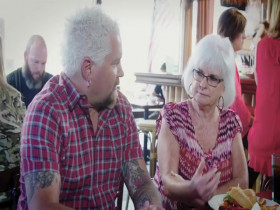 Diners Drive-Ins and Dives S43E04 Triple D Nation Classic Plates New Tastes 480p x264-mSD EZTV