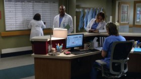 Greys Anatomy S14E02 iNTERNAL 720p WEB x264-BAMBOOZLE EZTV