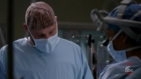 Greys Anatomy S14E15 HDTV x264-FLEET EZTV