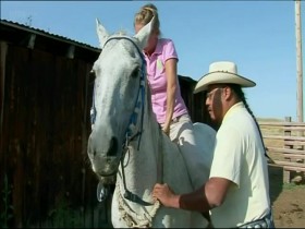 Horse People with Alexandra Tolstoy S01E03 INTERNAL 480p x264-mSD EZTV
