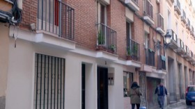 House Hunters International S143E09 Commute Versus Charm in Madrid WEBRip x264-CAFFEiNE EZTV