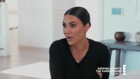 Keeping Up With the Kardashians S18E03 Date My Daughter 720p HDTV x264-CRiMSON EZTV