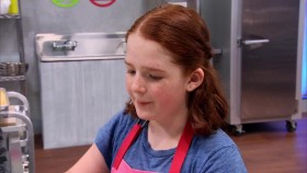 Kids Baking Championship S08E01 Beyond the Fringe 720p WEBRip x264-CAFFEiNE EZTV