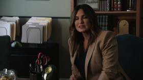 Law and Order SVU S23E04 One More Tale of Two Victims 1080p AMZN WEBRip DDP5 1 x264 EZTV