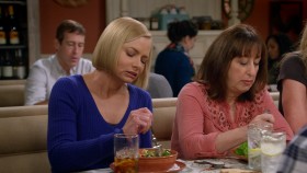 Mom S08E03 Tang and a Safe Space for Everybody 1080p AMZN WEBRip DDP5 1 x264-NTb EZTV