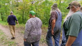 Mountain Monsters S06E04 The Silver Giant of Boone County WEBRip x264-CAFFEiNE EZTV