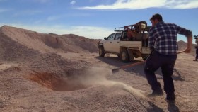 Outback Opal Hunters S02E03 WEB x264-LiGATE EZTV