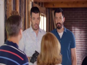 Property Brothers Forever Home S03E06 From Chaos to Calm 480p x264-mSD EZTV