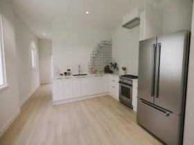 Property Brothers-Forever Home S03E07 Forty-year Home iNTERNAL 480p x264-mSD EZTV