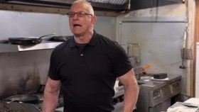 Restaurant Impossible S17E00 Back in Business Reuniting Family in Missouri XviD-AFG EZTV