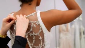 Say Yes to the Dress S19E03 Big Brother Hits Kleinfeld XviD-AFG EZTV