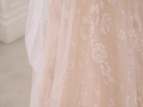Say Yes to the Dress S19E05 She Popped the Thigh at Me 480p x264-mSD EZTV