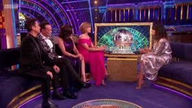 Strictly Come Dancing S16E24 Week 12 Results WEB h264-KOMPOST EZTV