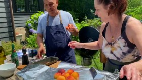Symons Dinners Cooking Out S01E13 Clambake on the Grill 720p WEB h264-KOMPOST EZTV