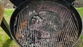 Symons Dinners Cooking Out S03E06 All-American Clambake XviD-AFG EZTV