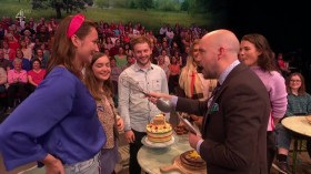 The Great British Bake Off An Extra Slice S06E06 HDTV x264-LiNKLE EZTV