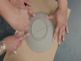 The Great Canadian Pottery Throw Down S01E08 480p x264-mSD EZTV