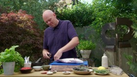 Tom Kerridge Barbecues S01E07 Stylish Dinner 720p WEB H264-EQUATION EZTV