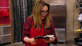 Worst Cooks in America S13E03 Celebrity Mother Dough 720p AMZN WEB-DL DDP2 0 H 264-NTb EZTV