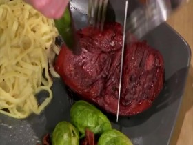 Worst Cooks in America S17E01 Nowhere to Go But Up 480p x264-mSD EZTV