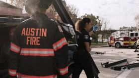 9-1-1 Lone Star S02E05 Difficult Conversations 1080p AMZN WEBRip DDP5 1 x264-NTb EZTV
