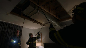 9-1-1 S07E06 There Goes the Groom 720p AMZN WEB-DL DDP5 1 H 264-FLUX EZTV