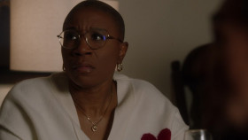 9-1-1 S07E09 Ashes Ashes 1080p WEBRip 10Bit DDP5 s HEVC-d3g EZTV