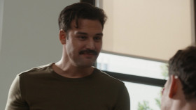 9-1-1 S08E05 Masks 1080p AMZN WEB-DL DDP5 1 H 264-FLUX EZTV