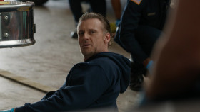 9-1-1 S08E08 Wannabes 1080p AMZN WEB-DL DDP5 1 H 264-FLUX EZTV