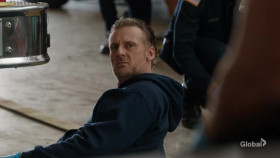 9-1-1 S08E08 XviD-AFG EZTV