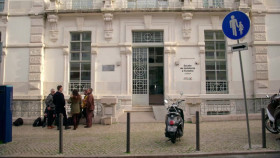 A Long Weekend in With Rory OConnell S01E03 Lisbon 720p WEB-DL AAC2 0 H 264-NTb EZTV