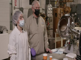 Adam Eats the 80s S01E06 480p x264-mSD EZTV