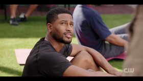 All American Homecoming S03E02 720p x265-TiPEX EZTV