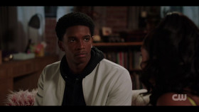 All American Homecoming S03E04 720p x265-TiPEX EZTV