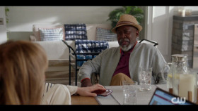 All American S06E06 Connection 1080p HULU WEB-DL DDP5 1 H264-WhiteHat EZTV