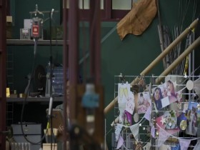 All That Glitters Britains Next Jewellery Star S01E04 480p x264-mSD EZTV