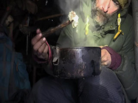 Alone S11E10 480p x264-mSD EZTV