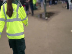 Ambulance S13E01 480p x264-mSD EZTV