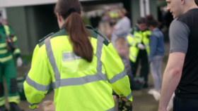 Ambulance S13E01 720p HEVC x265-MeGusta EZTV