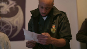 Ambulance S13E04 Shooting on the High Street 720p iP WEB-DL AAC2 0 HFR H 264-RAWR EZTV