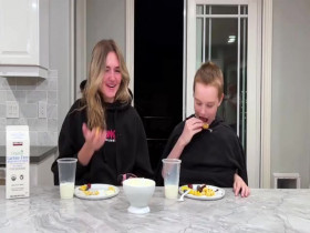 Americas Funniest Home Videos S33E20 480p x264-mSD EZTV