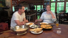 Amy Schumer Learns to Cook S02E03 Takeout Favorites and Finger Foods 720p HULU WEB-DL AAC2 0 H 264-monkee EZTV