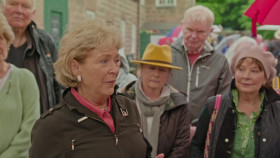 Antiques Roadshow UK S47E02 720p HEVC x265-MeGusta EZTV