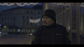 Anxious People S01 SWEDISH 1080p NF WEB-DL x265 10bit HDR DDP5 1-TEPES EZTV