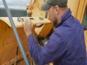 Aussie Gold Hunters S09E13 480p x264-mSD EZTV