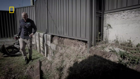 Aussie Snake Wranglers S01E11 1080p WEB H264-CBFM EZTV