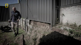 Aussie Snake Wranglers S01E11 720p WEB H264-CBFM EZTV